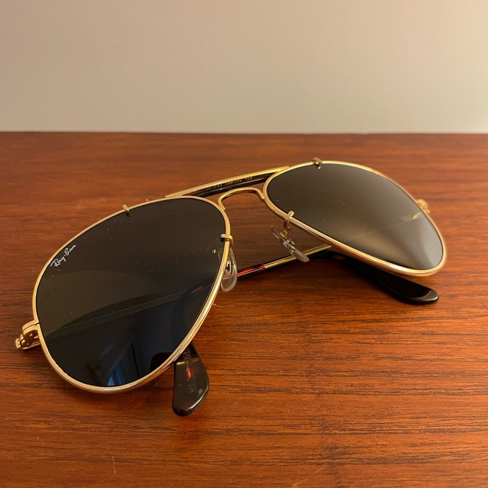 Classic Vintage Ray-Ban Aviator Sunglasses